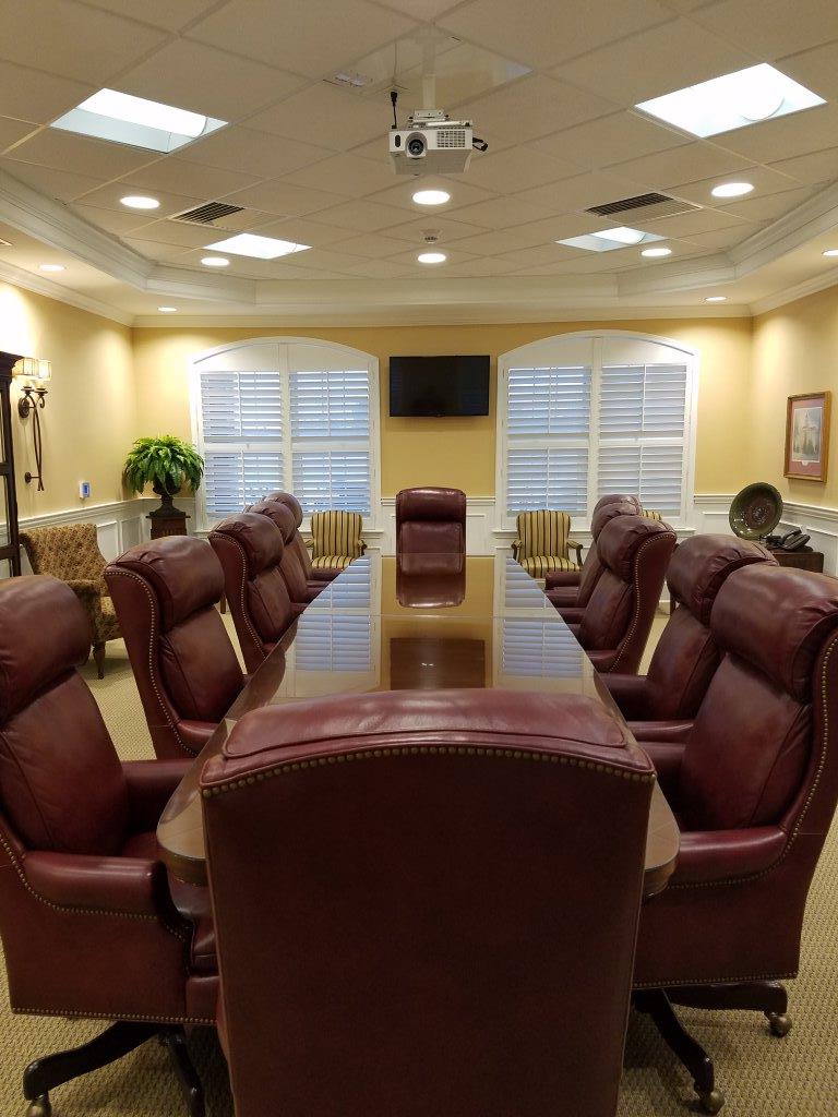 Airport indoor dining area